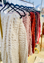 Load image into Gallery viewer, Cozy Throw Blankets