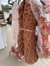 Load image into Gallery viewer, Cozy Throw Blankets