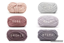 Load image into Gallery viewer, Cozy Throw Blankets