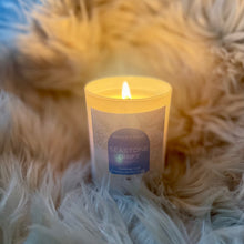 Load image into Gallery viewer, 9 oz Classic White Candles
